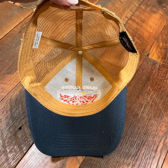 Prairie Mountain Grand Canyon National Park Trucker Hat –Adjustable Snapback Cap - Picture 4 of 6